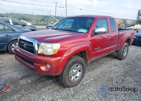 2005 Toyota Tacoma Base V6 z USA, uszkodzony, nr VIN 5TEUU42N45Z114953